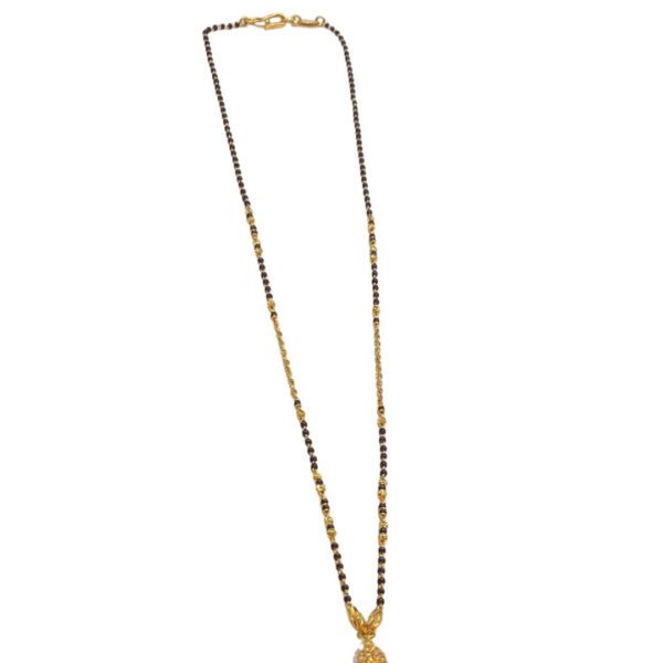 BLACK BEADS CHAIN